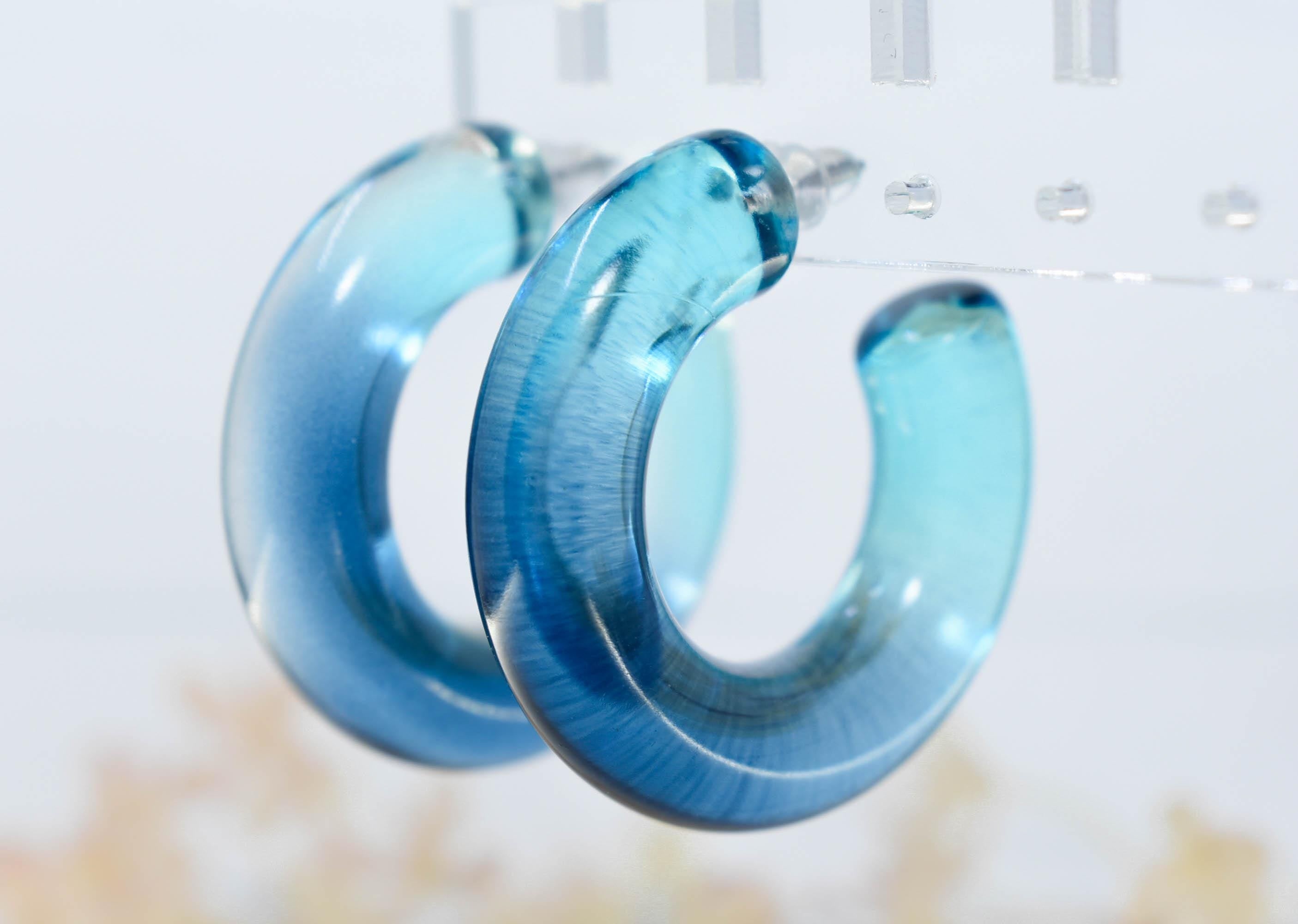 Translucent Gradient Blue Aqua Retro Boho Semi Chunky Lucite Ombre Jelly 1.5" Hoop Earrings