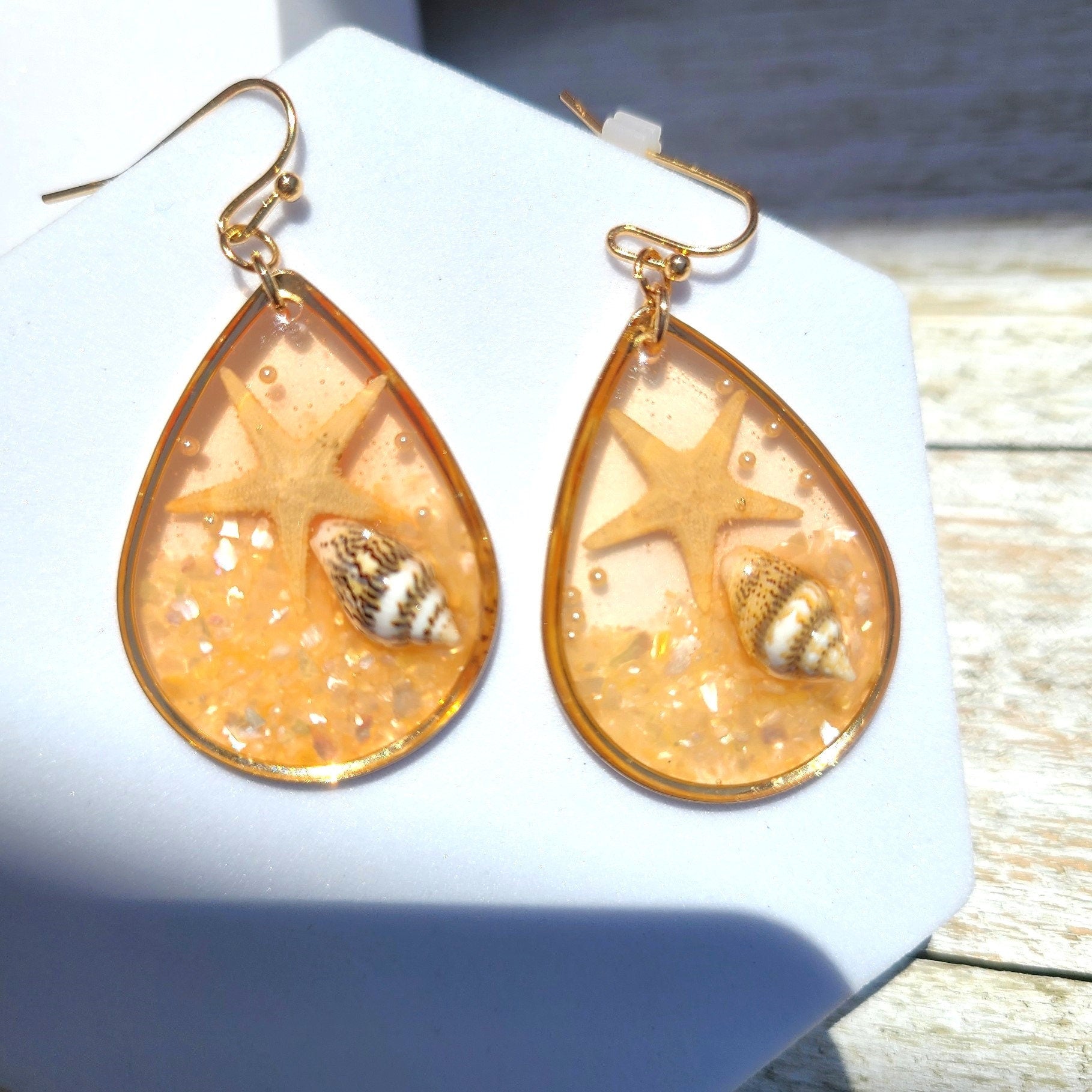 Boho Clear Coral Peach Resin Starfish Seashell Accent Beach Theme Sealife Teardrop Dangle Earrings Women's Vacation Gifts