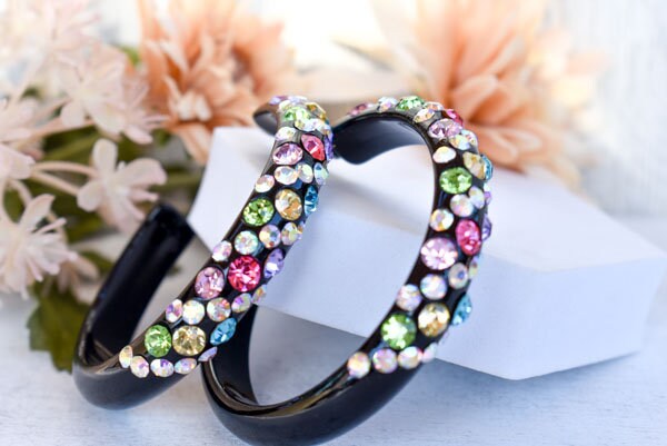 Bling Black Diagonal Pattern Statement Acrylic Lucite Light Tone Multicolor 2.5" Women's Hoop Earrings Pageant Weddings Night Out