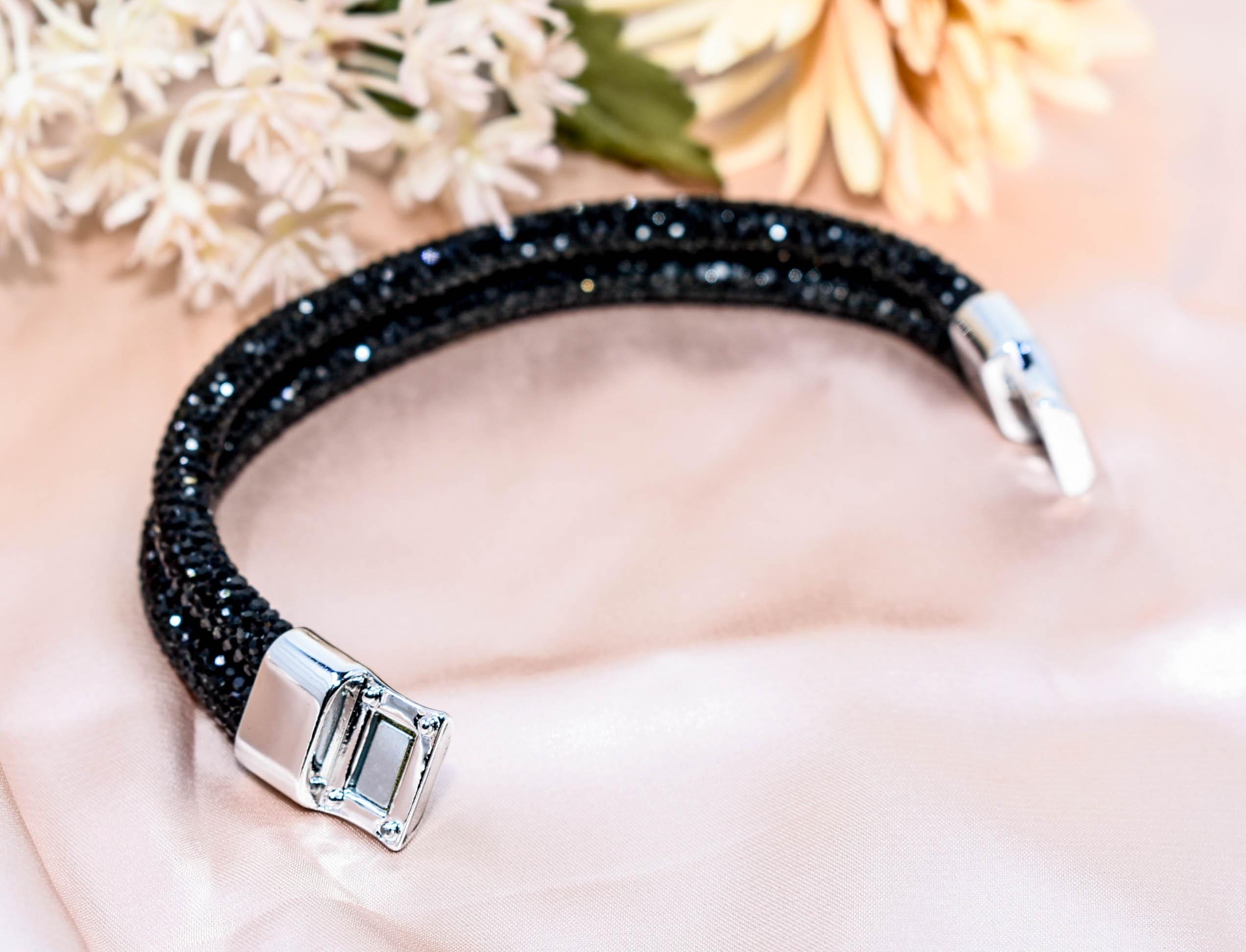 Black Color Pave Rhinestones Flexible Cuff Bangle Magnetic Bracelet Statement Bling Fashion Pageant Night Out Wedding
