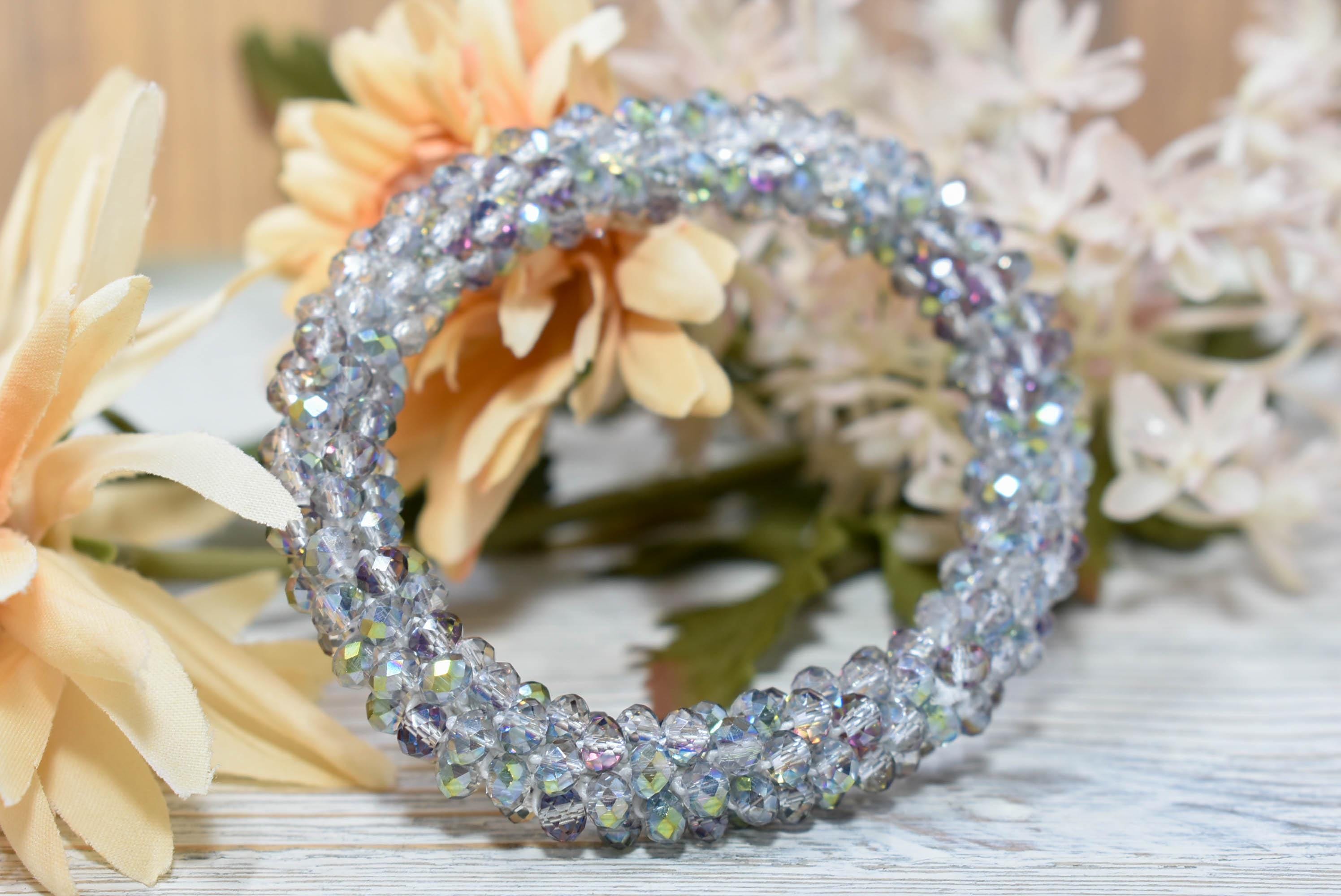 Elegant Clear Iridescent Gray Mini Glass Crystal Bead Cluster Stretch Bracelet