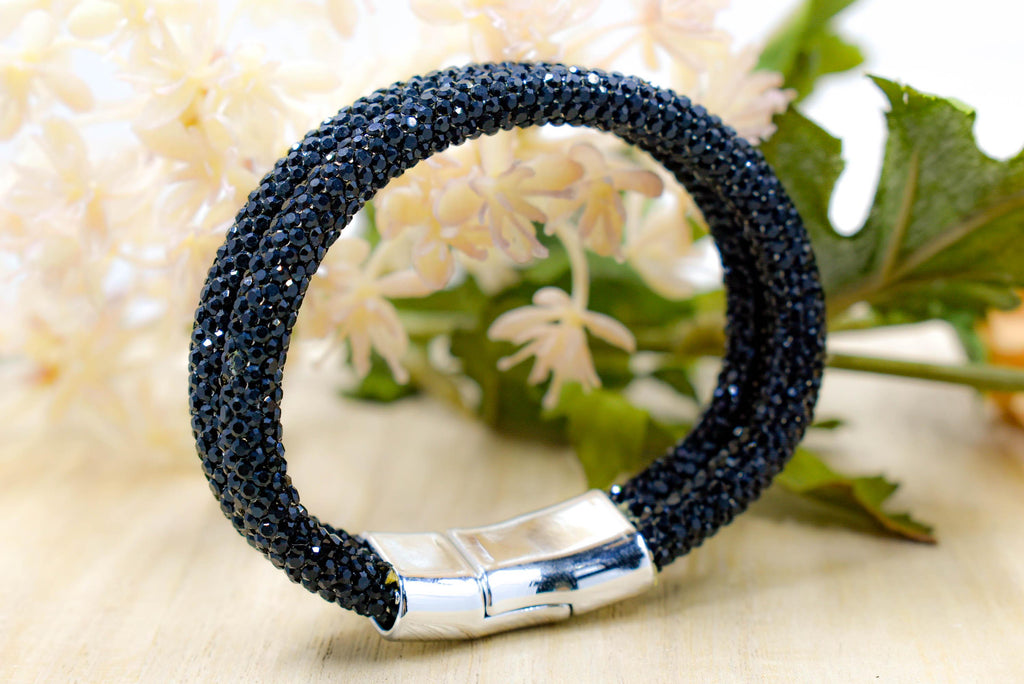 Black Color Pave Rhinestones Flexible Cuff Bangle Magnetic Bracelet Statement Bling Fashion Pageant Night Out Wedding