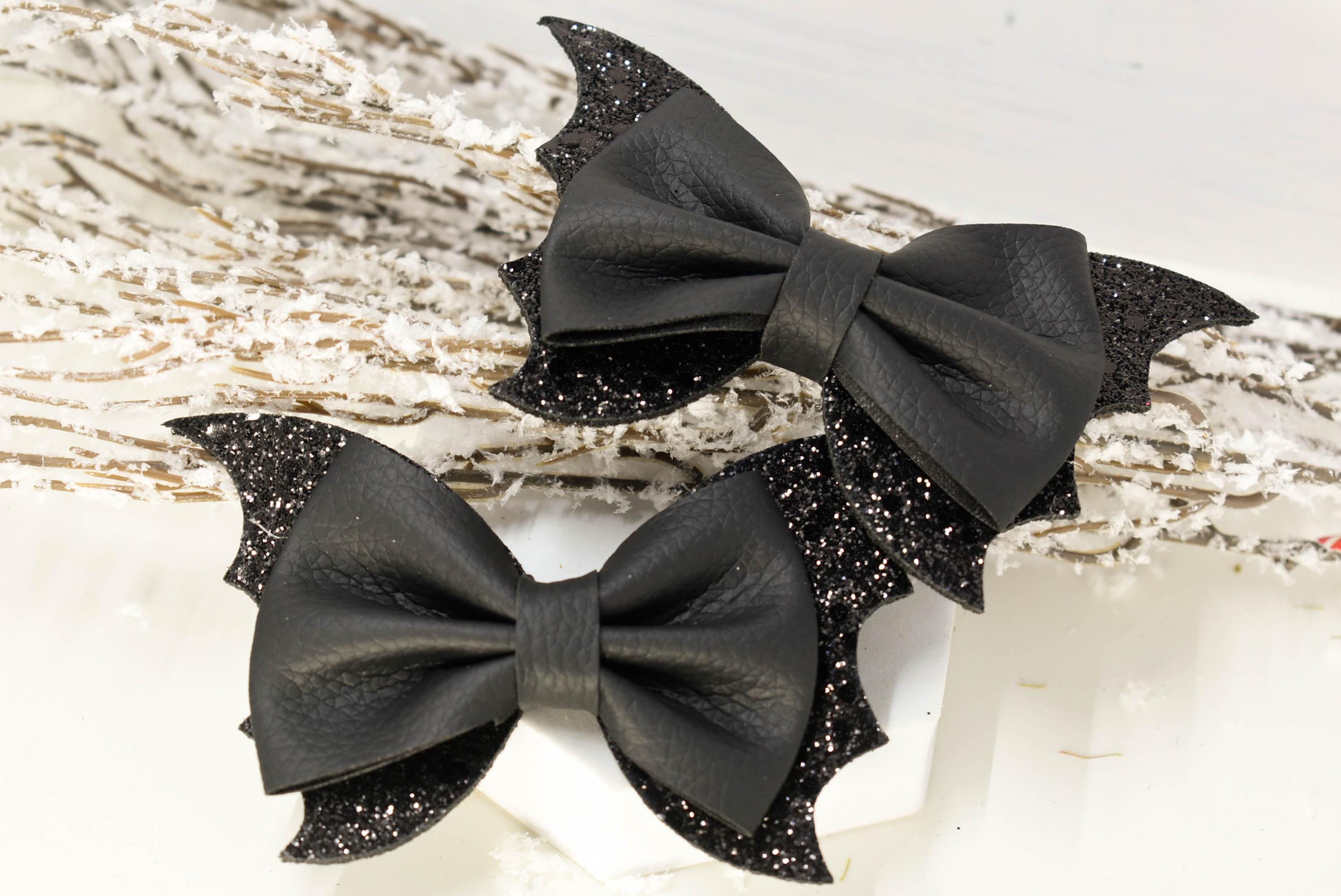 Emo Goth Punk Black Glitter Bat Wing Shape Halloween Bow Hair Barrette Set Girls Women Holiday Hair Accessory Hair Clip