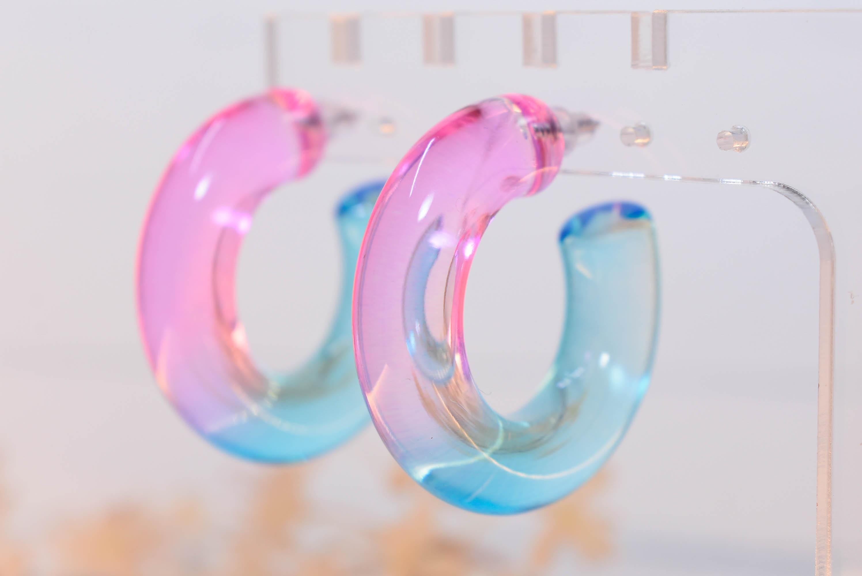 Translucent Gradient Pink Blue Retro Boho Semi Chunky Lucite Ombre Jelly 1.5" Hoop Earrings