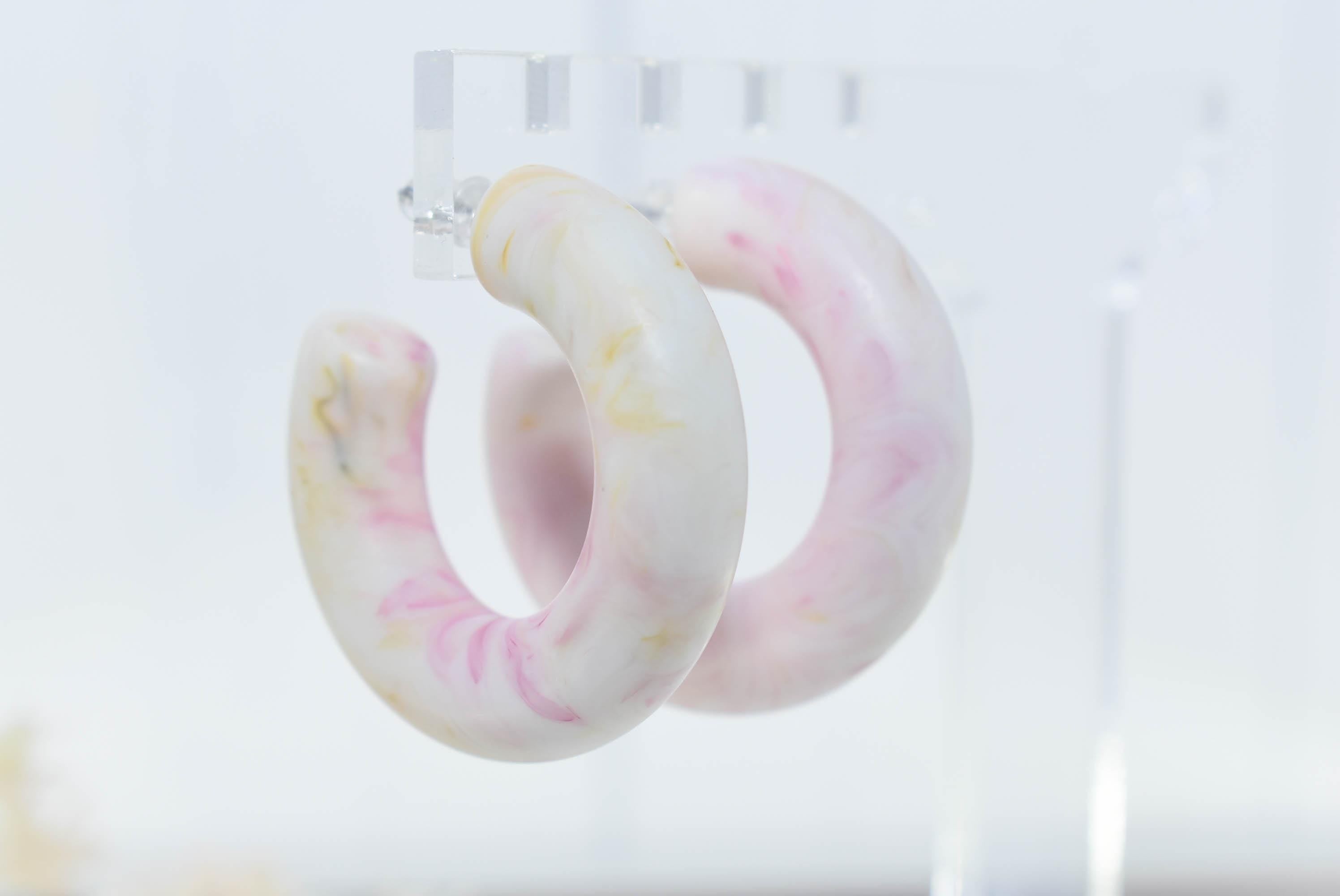 White Marbled Color Bohemian Retro Lightweight Lucite 1.5" Semi Chunky Hoop Earrings Womans Gift Dress Night Out