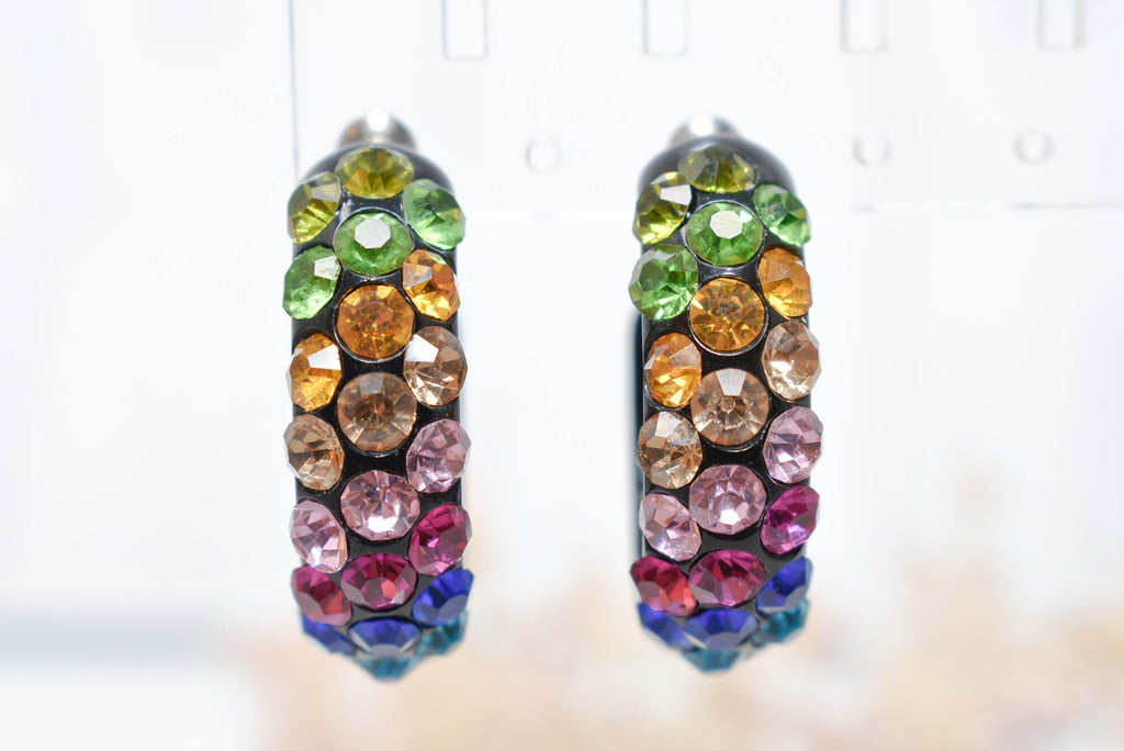 Black Diagonal Pattern Bling Lucite Vivid Multicolor Rhinestones 1.25" Hoop Earrings Pageant Weddings Night Out