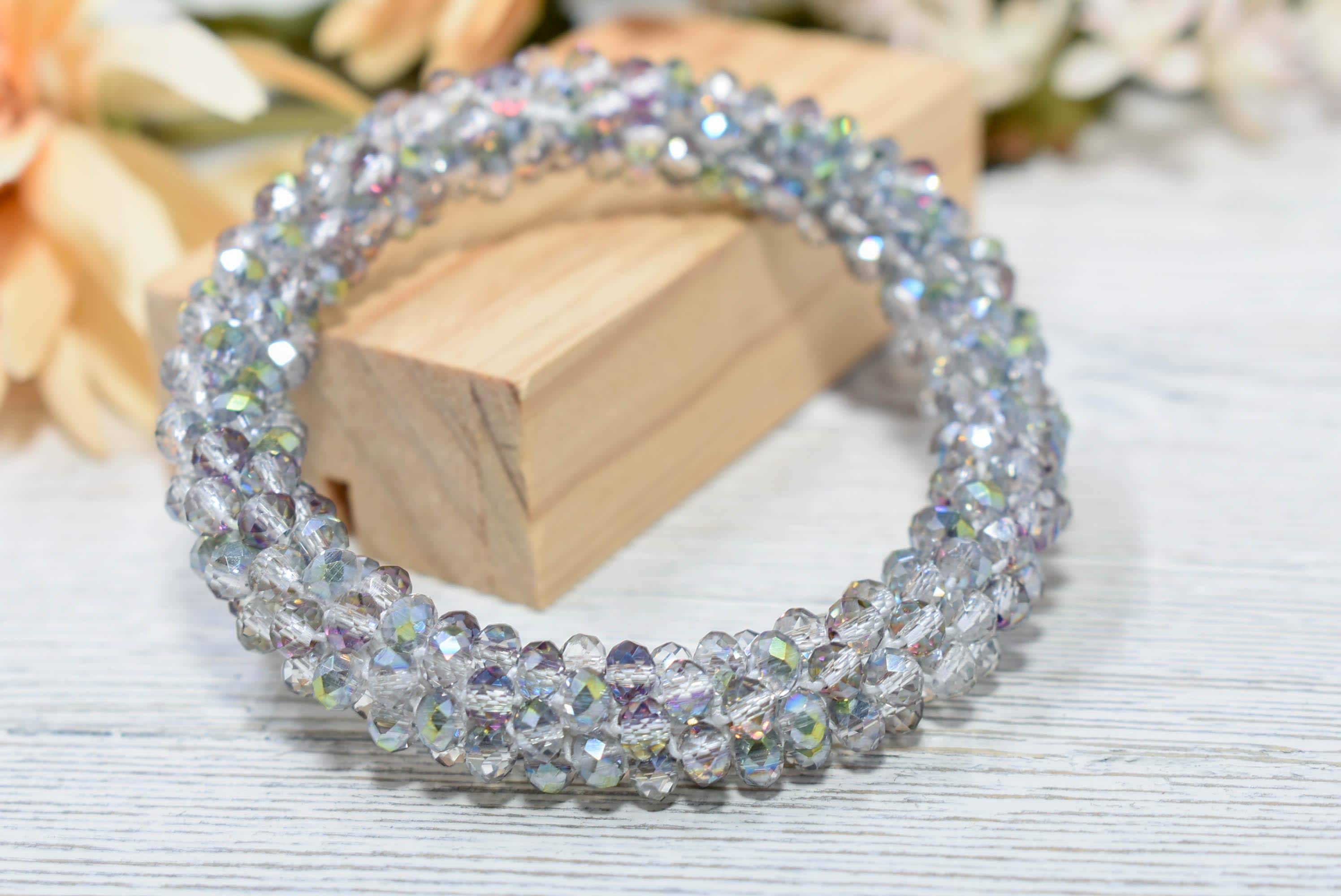 Elegant Clear Iridescent Gray Mini Glass Crystal Bead Cluster Stretch Bracelet