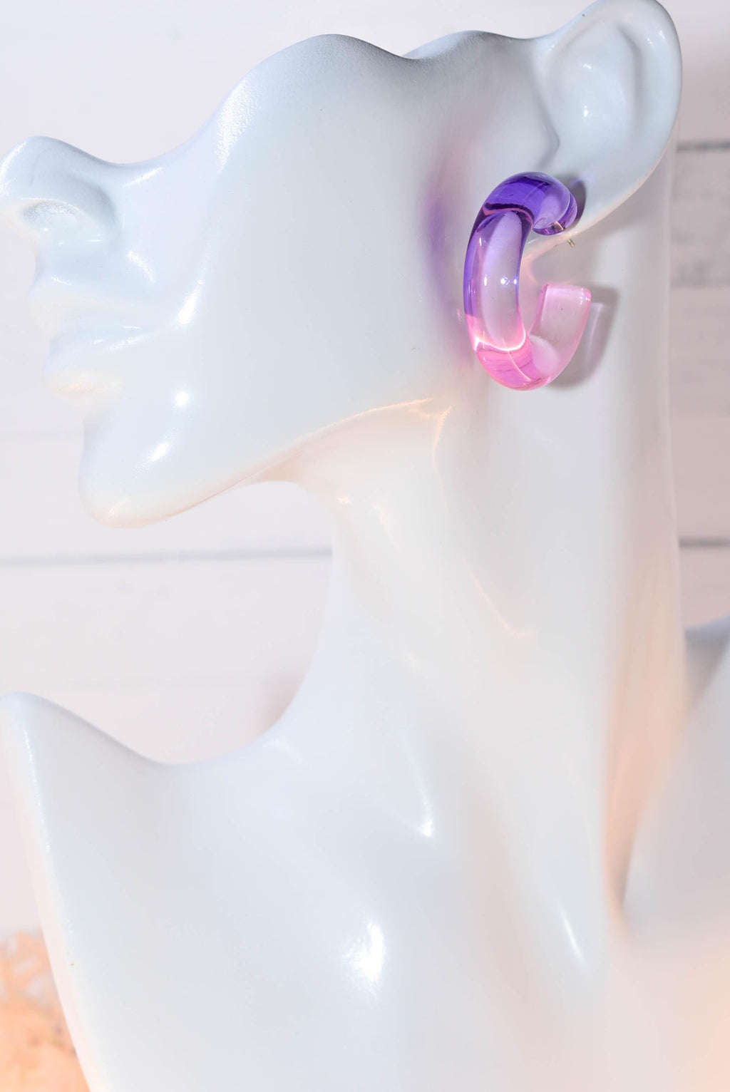 Translucent Gradient Purple Pink Retro Boho Semi Chunky Lucite Ombre Jelly 1.5" Hoop Earrings