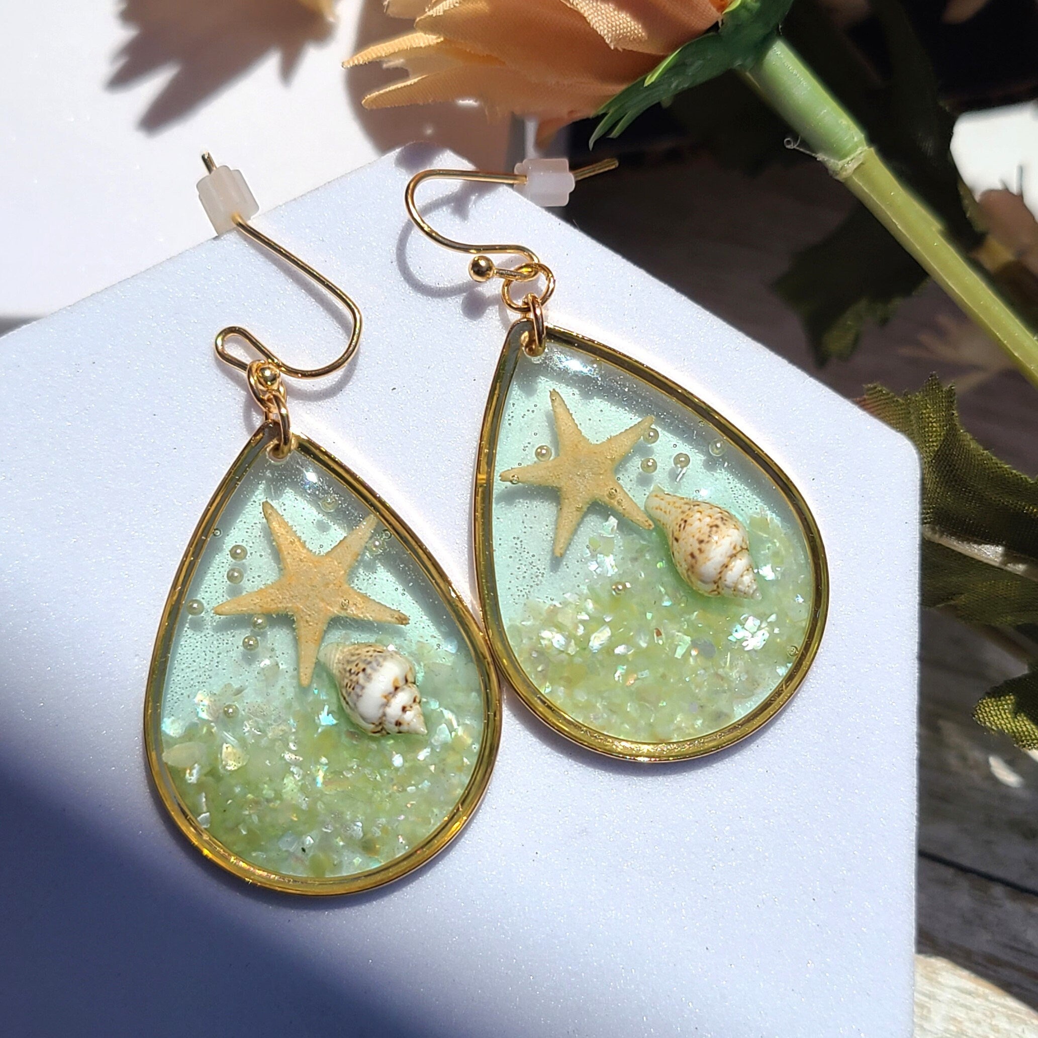 Boho Clear Mint Resin Starfish Seashell Accent Beach Theme Sealife Teardrop Dangle Earrings Women's Vacation Gifts