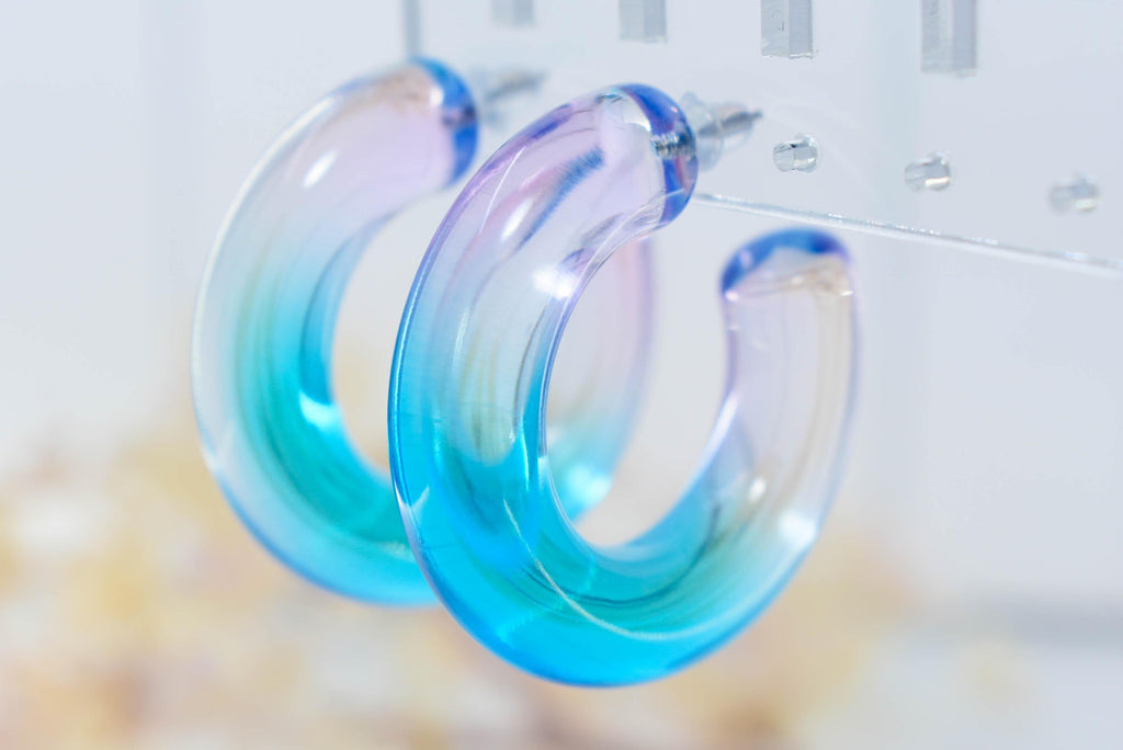 Translucent Gradient Blue Purple Retro Boho Semi Chunky Lucite Ombre Jelly 1.5" Hoop Earrings