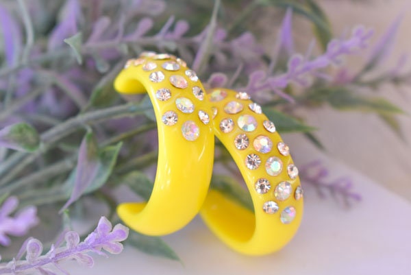 Yellow 3 Row Bling Statement Acrylic Lucite AB/Clear Rhinestones 1" Women's Hoop Earrings Pageant Weddings Night Out Diva Pageant