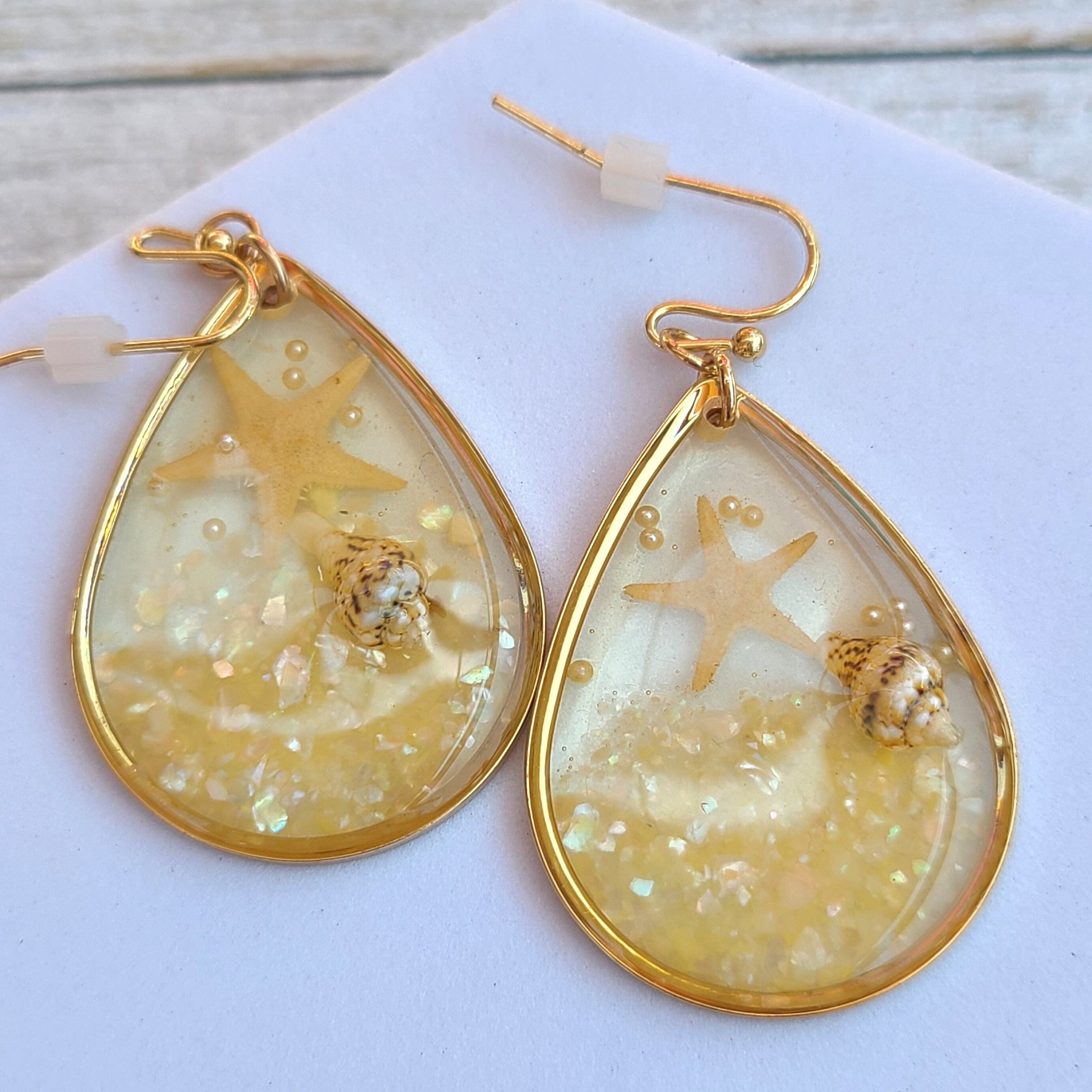 Boho Clear Beige Resin Starfish Seashell Accent Beach Theme Sealife Teardrop Dangle Earrings Women's Vacation Gifts