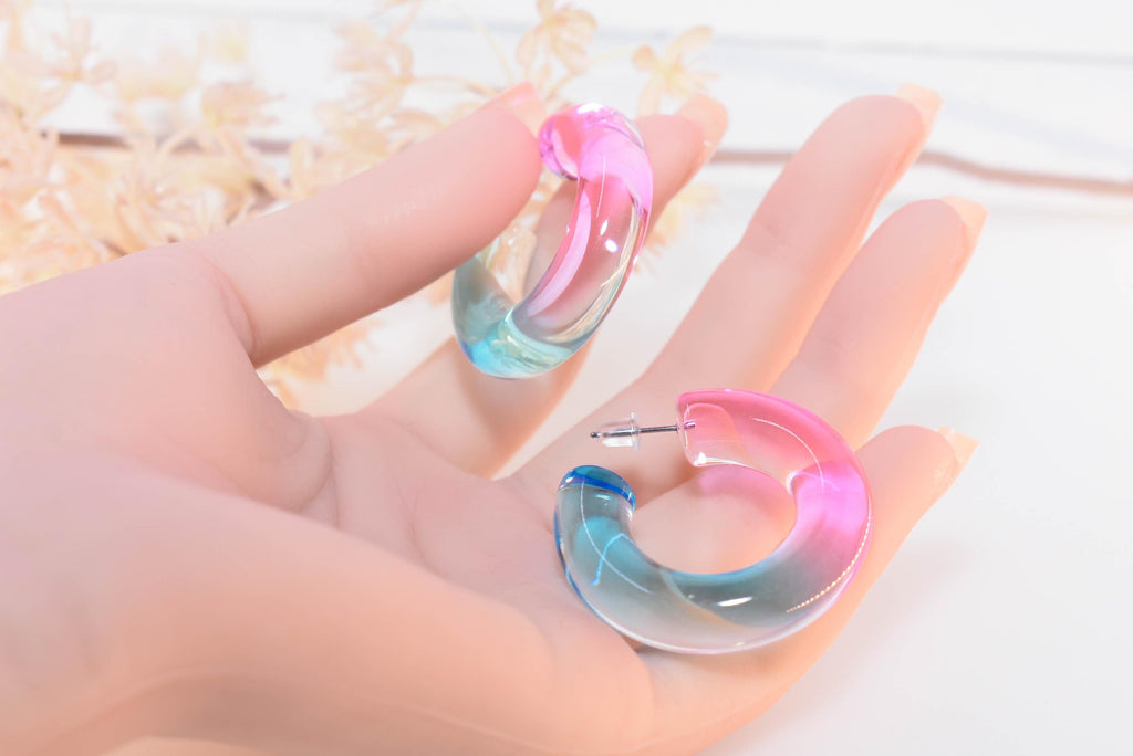 Translucent Gradient Pink Blue Retro Boho Semi Chunky Lucite Ombre Jelly 1.5" Hoop Earrings