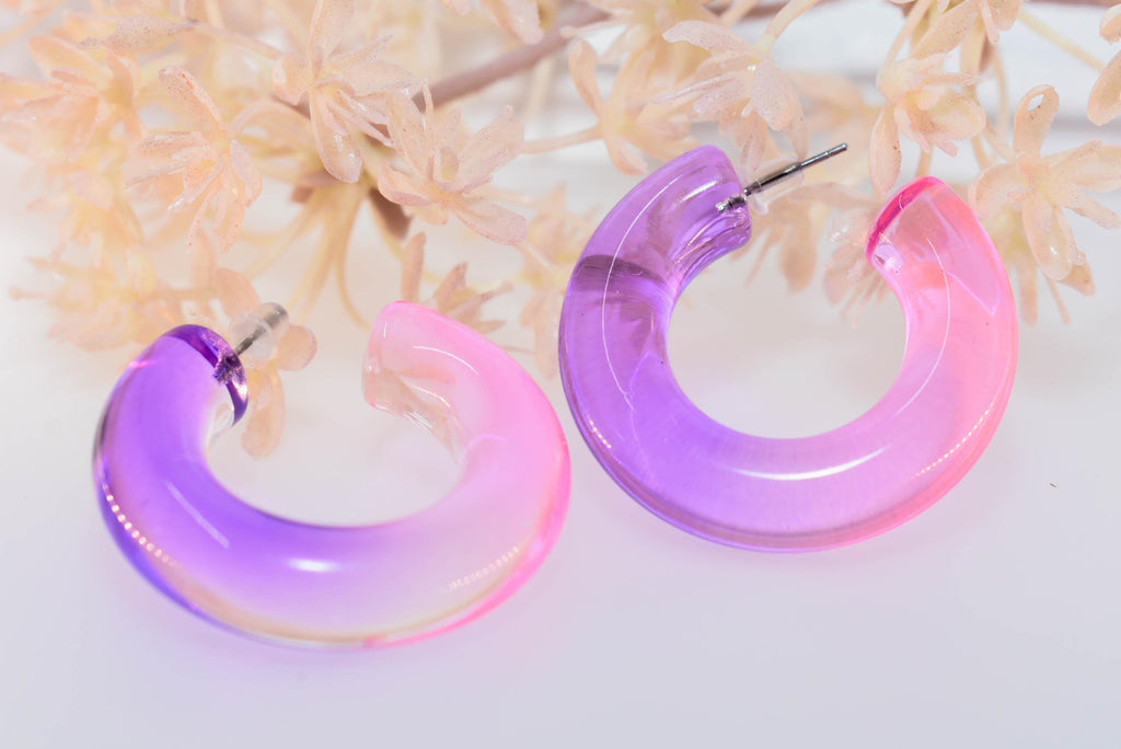 Translucent Gradient Purple Pink Retro Boho Semi Chunky Lucite Ombre Jelly 1.5" Hoop Earrings