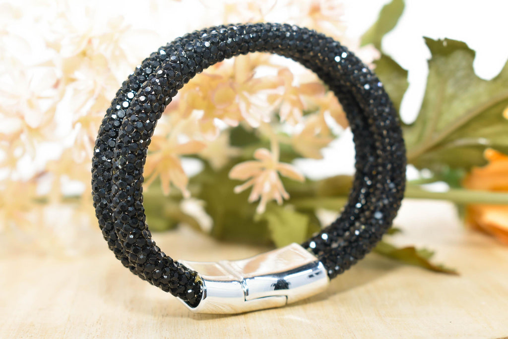 Black Color Pave Rhinestones Flexible Cuff Bangle Magnetic Bracelet Statement Bling Fashion Pageant Night Out Wedding