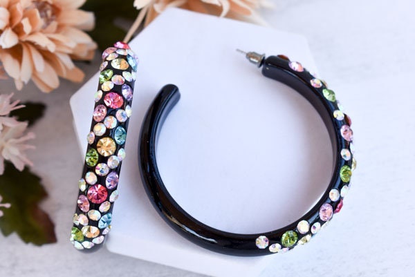 Bling Black Diagonal Pattern Statement Acrylic Lucite Light Tone Multicolor 2.5" Women's Hoop Earrings Pageant Weddings Night Out