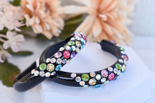 Bling Black Diagonal Pattern Statement Acrylic Lucite Light Tone Multicolor 2.5" Women's Hoop Earrings Pageant Weddings Night Out