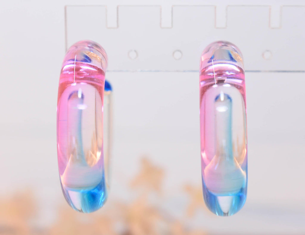 Translucent Gradient Pink Blue Retro Boho Semi Chunky Lucite Ombre Jelly 1.5" Hoop Earrings