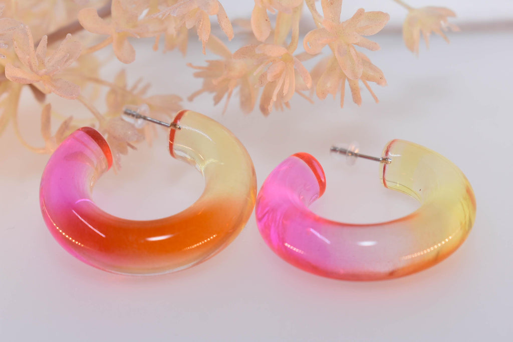Translucent Gradient Amber Orange Pink Boho Semi Chunky Lucite Ombre Jelly 1.5" Hoop Earrings