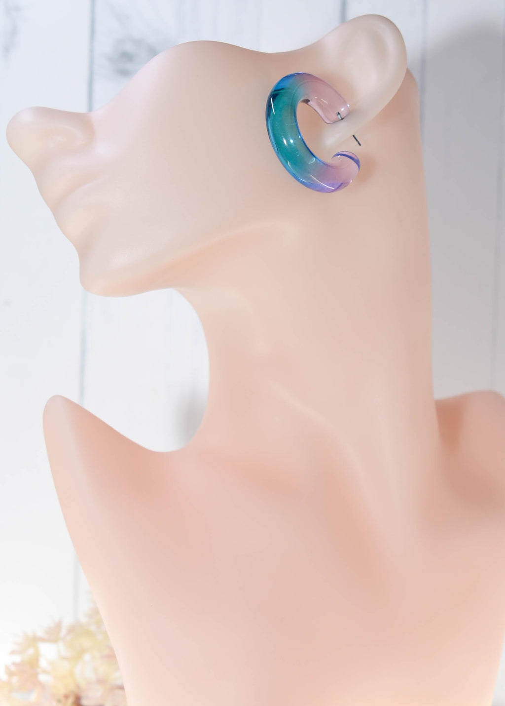 Translucent Gradient Blue Purple Retro Boho Semi Chunky Lucite Ombre Jelly 1.5" Hoop Earrings