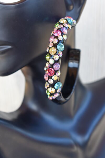 Bling Black Diagonal Pattern Statement Acrylic Lucite Light Tone Multicolor 2.5" Women's Hoop Earrings Pageant Weddings Night Out