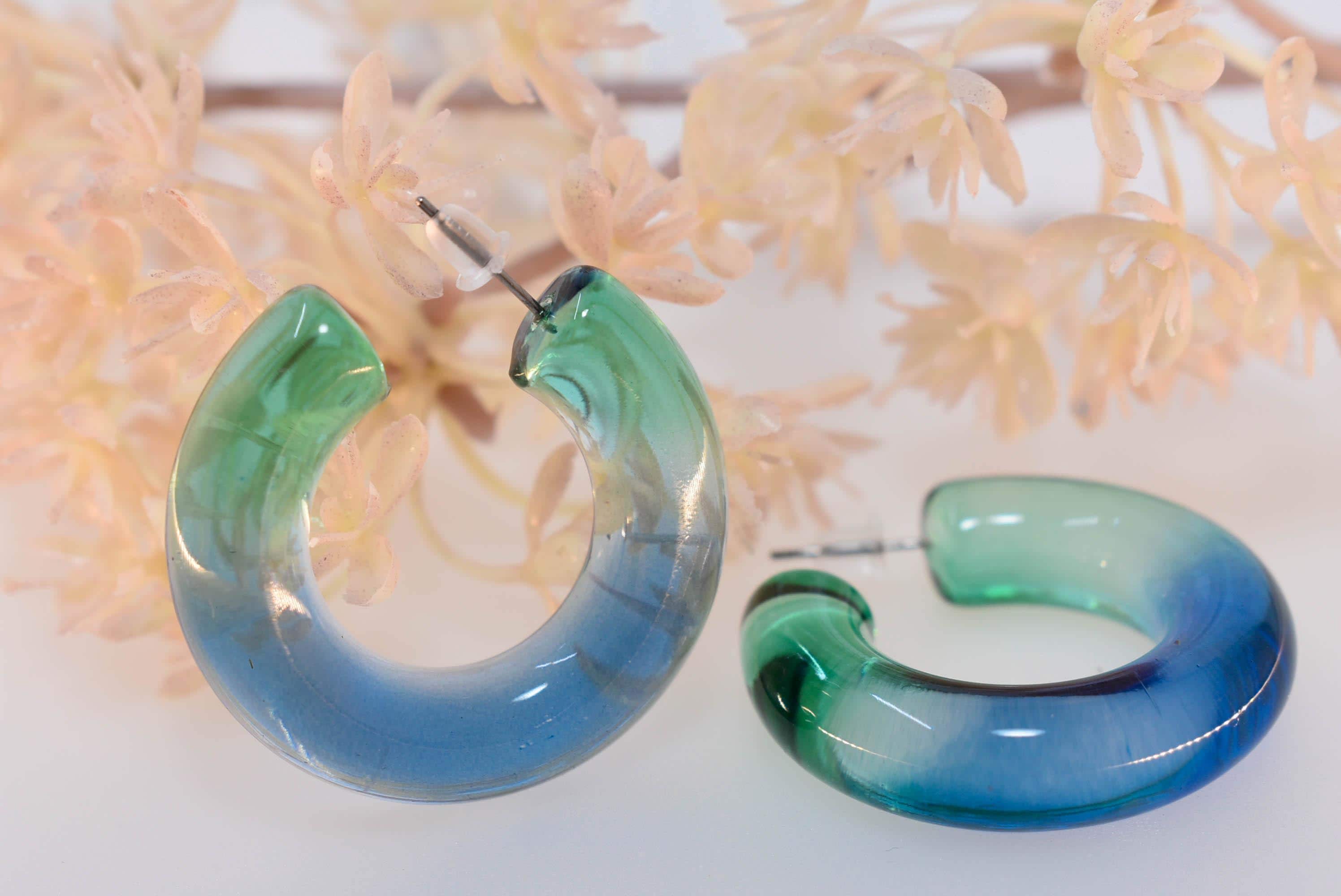 Translucent Gradient Teal Blue Retro Boho Semi Chunky Lucite Ombre Jelly 1.5" Hoop Earrings